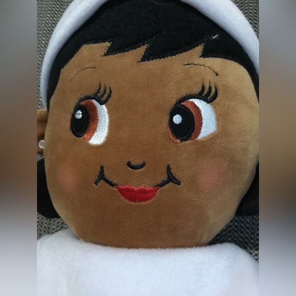 ELF On The Shelf Dark Tone / Brown Plushee Pals Huggable 27" Elf Girl - Picture 3 of 5